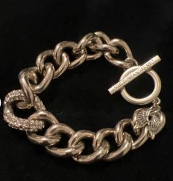 Never Use Victoria’s Secret Gold Tone Pave Crystal Angel Chain Bracelet