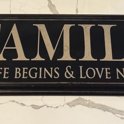 Wooden Family Sign 