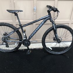 Cannondale Catalyst Small For 5,2” To 5’7”