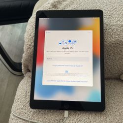 iPad 7th Gen