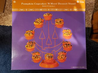 Pumpkin Cupcakes 'N More Desert Stand