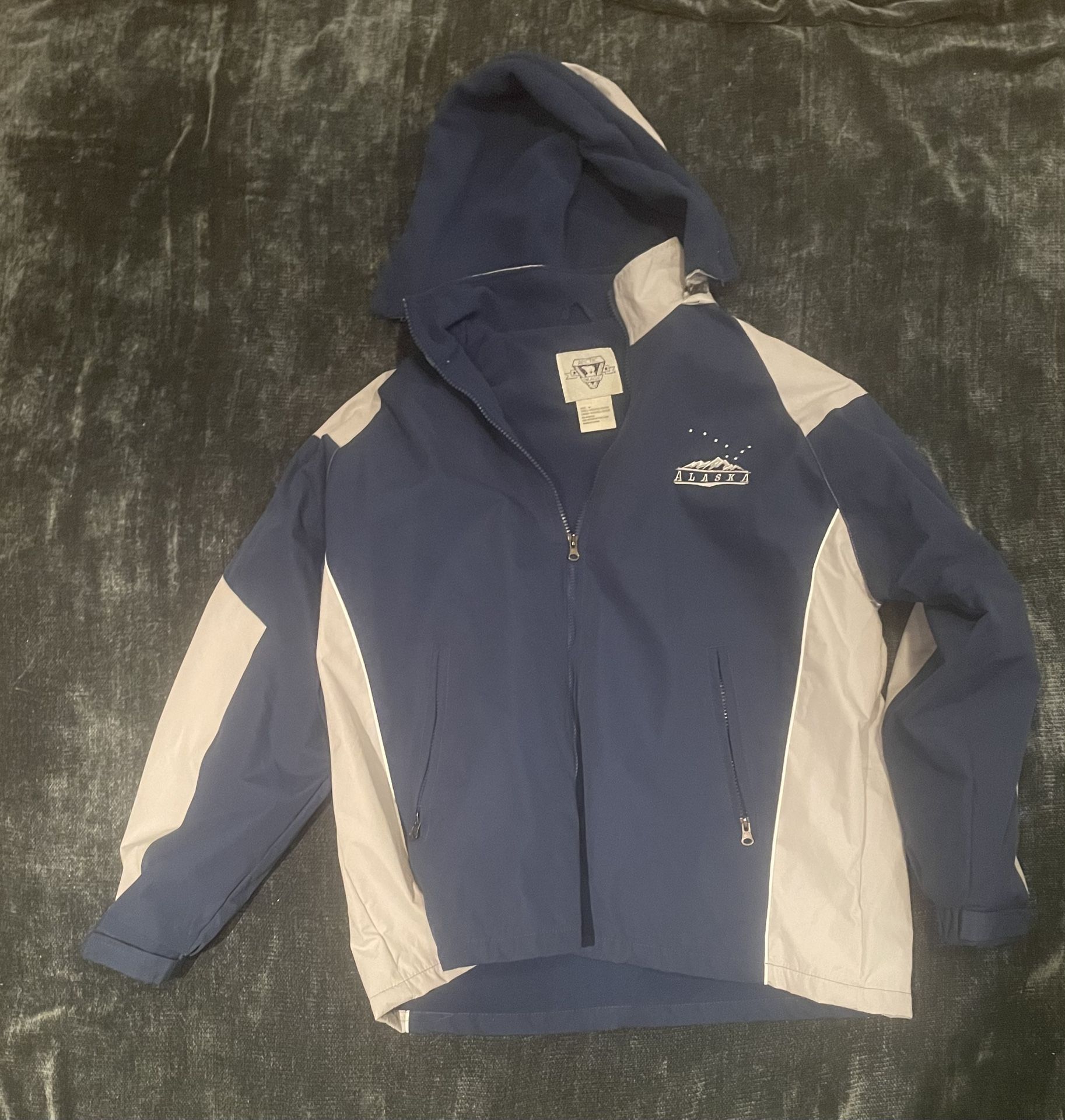 Arctic Image Alaska Navy & White Hooded Fleece Full-Zip Up Jacket.