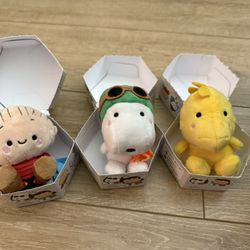 Better Together Peanuts Hallmark Plushie 