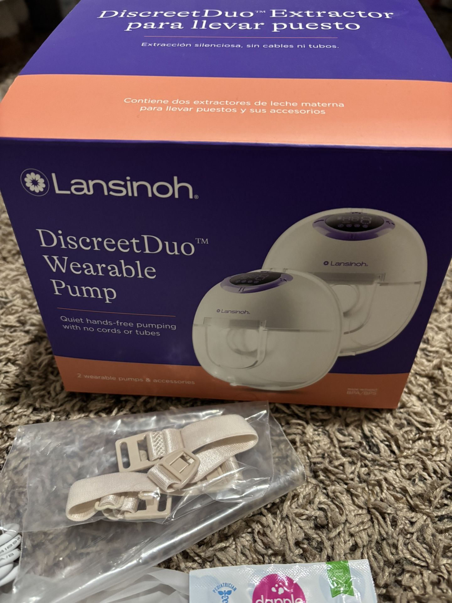 DiscreetDuo wearable pump Lansinoh