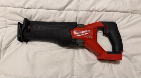 Milwaukee FUEL Sawzall Reciprocating Saw