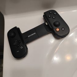 Backbone Gaming Controller 