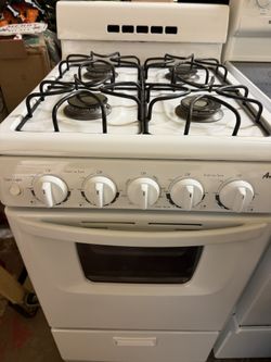 Amana 24” Gas Stove