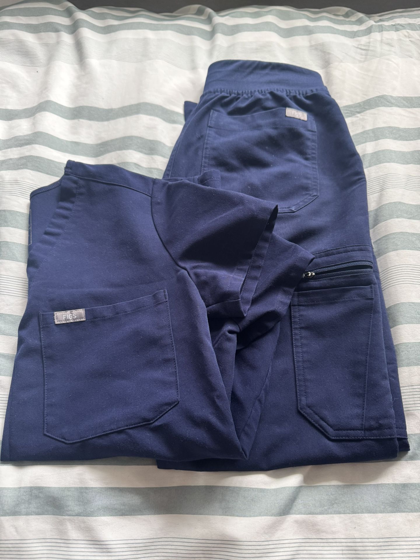 Figs Navy Blue Scrub Set