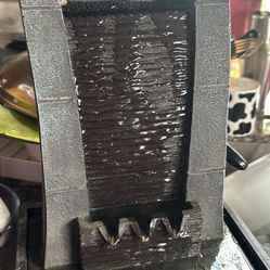 Water Fountain Great For House And Garden Decoration 