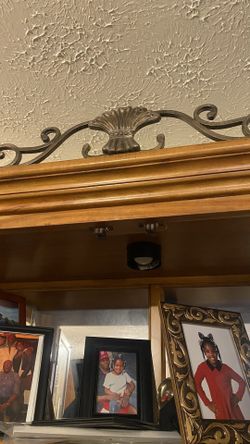 Amish Solid Wood China Cabinet - Amazing Condition