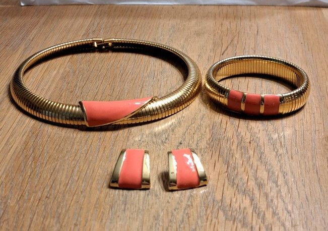 Set Vintage MONET Gold/Orange Enamel OMEGA CHOKER Necklace Bracelet & Earrings