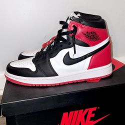 Jordan 1-Black Toe