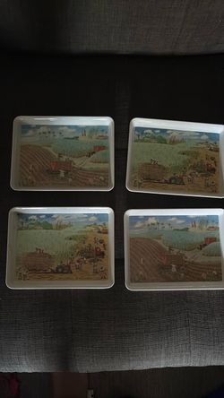 Set of 4 Decorative plastic Trays with Folk Art Scenes