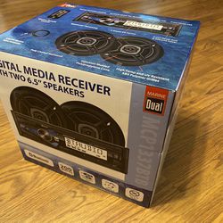 NIB Dual Marine Digital Media Receiver With Speakers
