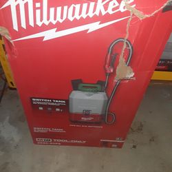 New Milwaukee M18 4 Gallon Backpack sprayer 