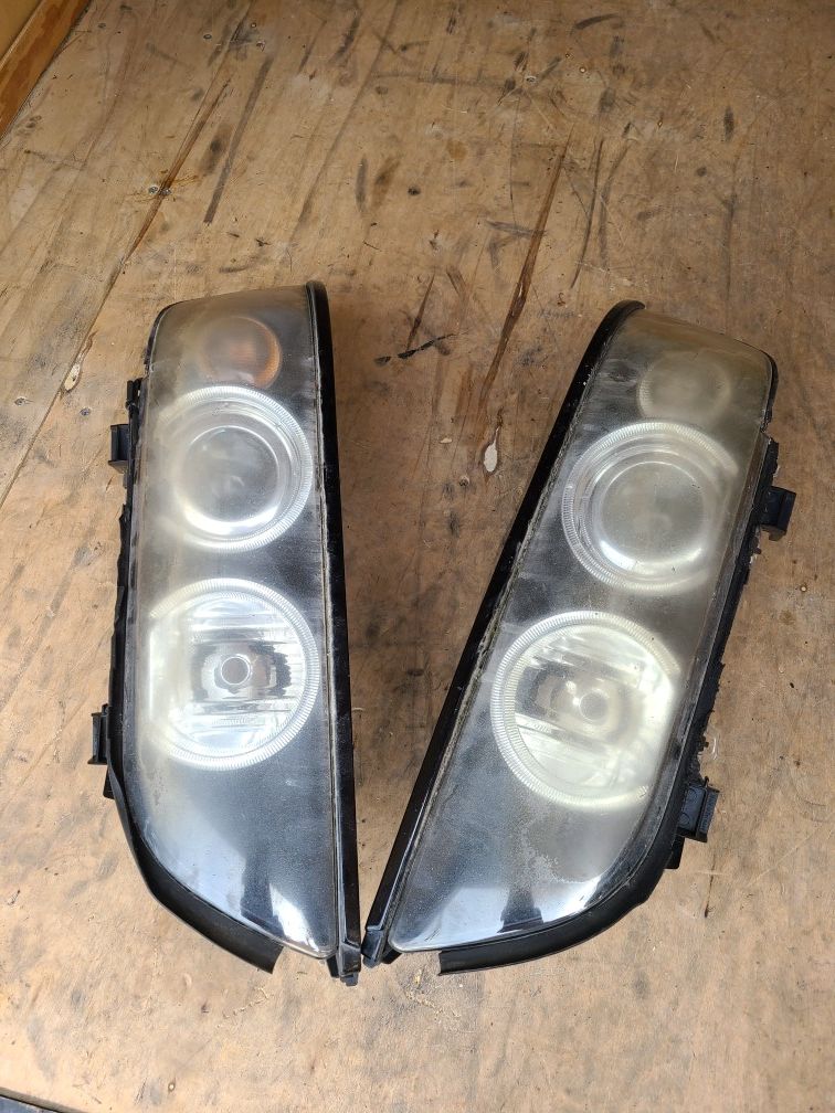 Bmw 5 series e39 headlights