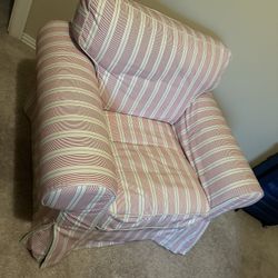 Plush Chair 