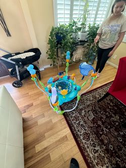 Baby bouncer