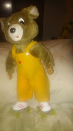 Vintage sammy skates