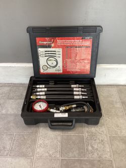 Snap On EEPV500 Auto Compression Gauge Kit