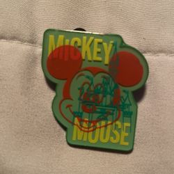 Disney Pin 156565 Mickey Mouse Cinderella Castle green starter 2023 