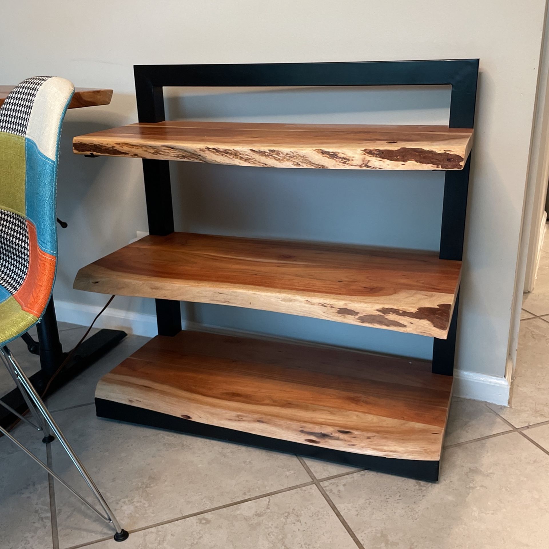 Bookshelf HomeGoods MAKE ME AN OFFER!!!!