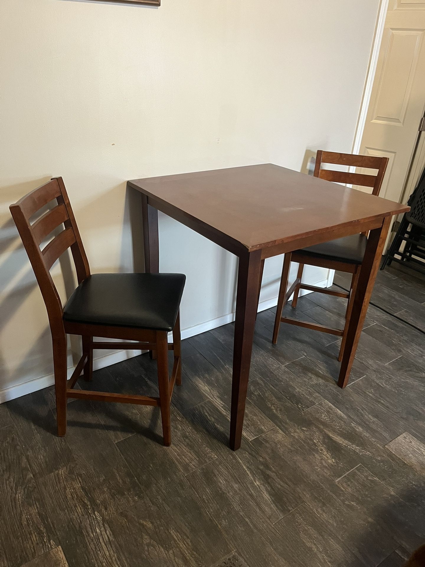 Table And Chairs Set