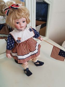 Porcelain collectable doll $10.00. Must meet in Eagan or Inver Grove Heights, cash only please.