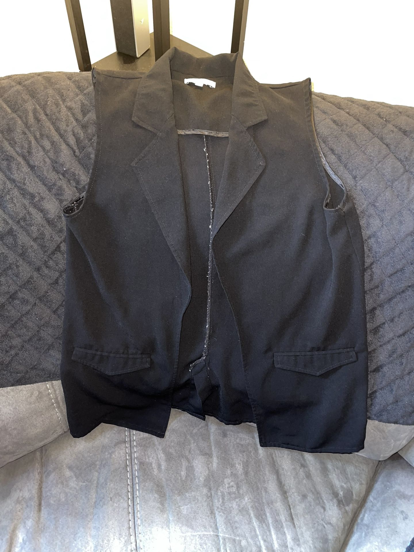 Joe's Over Vest Small