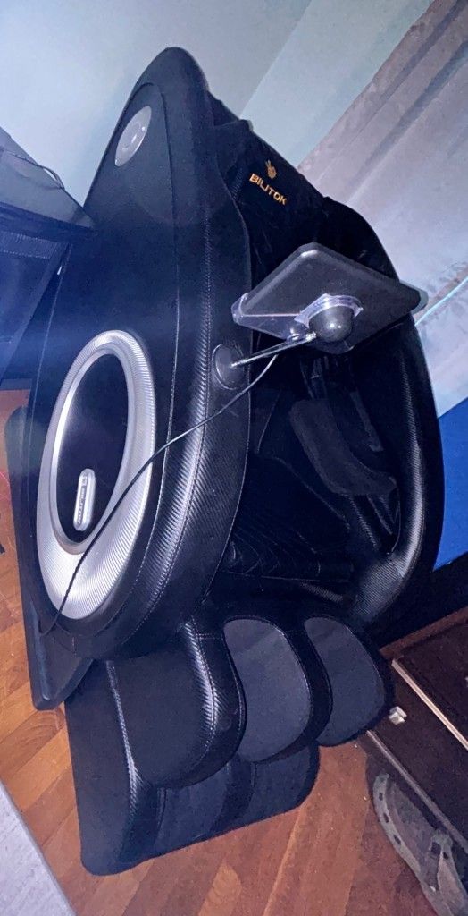 Massage chair
