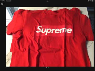 2 Mens Small Red T-Shirts