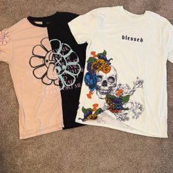 2 Tshirts