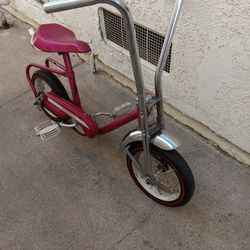 HEDSTROM 70's KIDS BIKE SOLID TIRES 8" OG.PAINT, SEAT ,BARS, CHAIN GUARD. GOTTA SELL IT MY BRO NEEDS SPACE IN GARAGE .ALONG WITH MORE BIKES