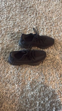 Yeezys Men’s 7.5
