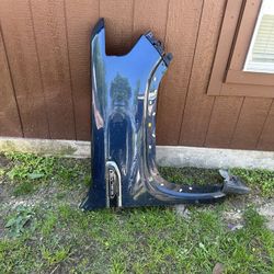 2019-2023 GMC Sierra 1500 Fender RH OEM 