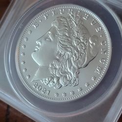 Morgan  fine Silver Dollar 