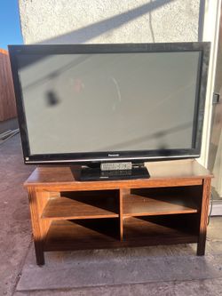 $10 tv and stand