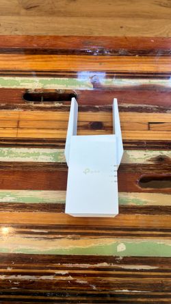TP-Link RE505X AX1500 Wi-Fi 6 Range Extender.