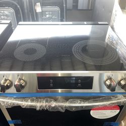 Frigidaire Electric Stove