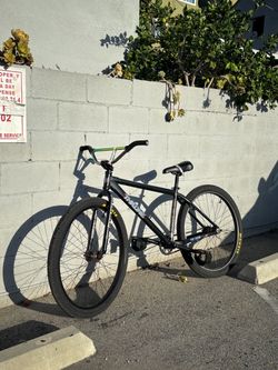 Throne The Goon 29" BMX Cruiser Bike