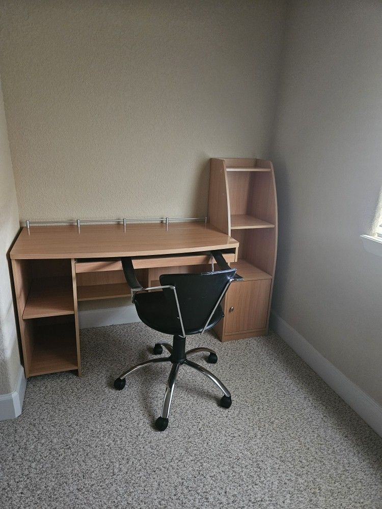 Desk And Chair