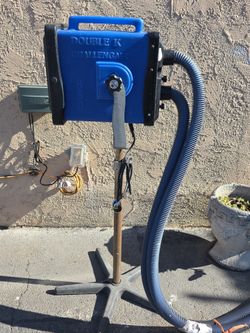 Double K Challangeair Twin Hose dryer with stand.