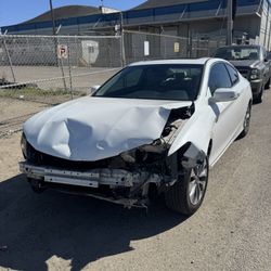 2013 Honda Accord For Parts