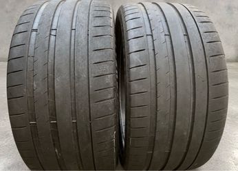 275-35-21 Michelin tires 75-80% tread