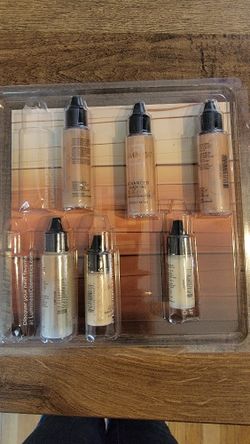 Luminess Airbrush Makeup Shades 060, 070