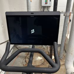 Latest Gen Peloton Bicycle
