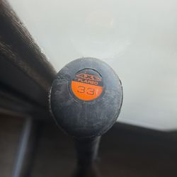 Axe Bat 33 