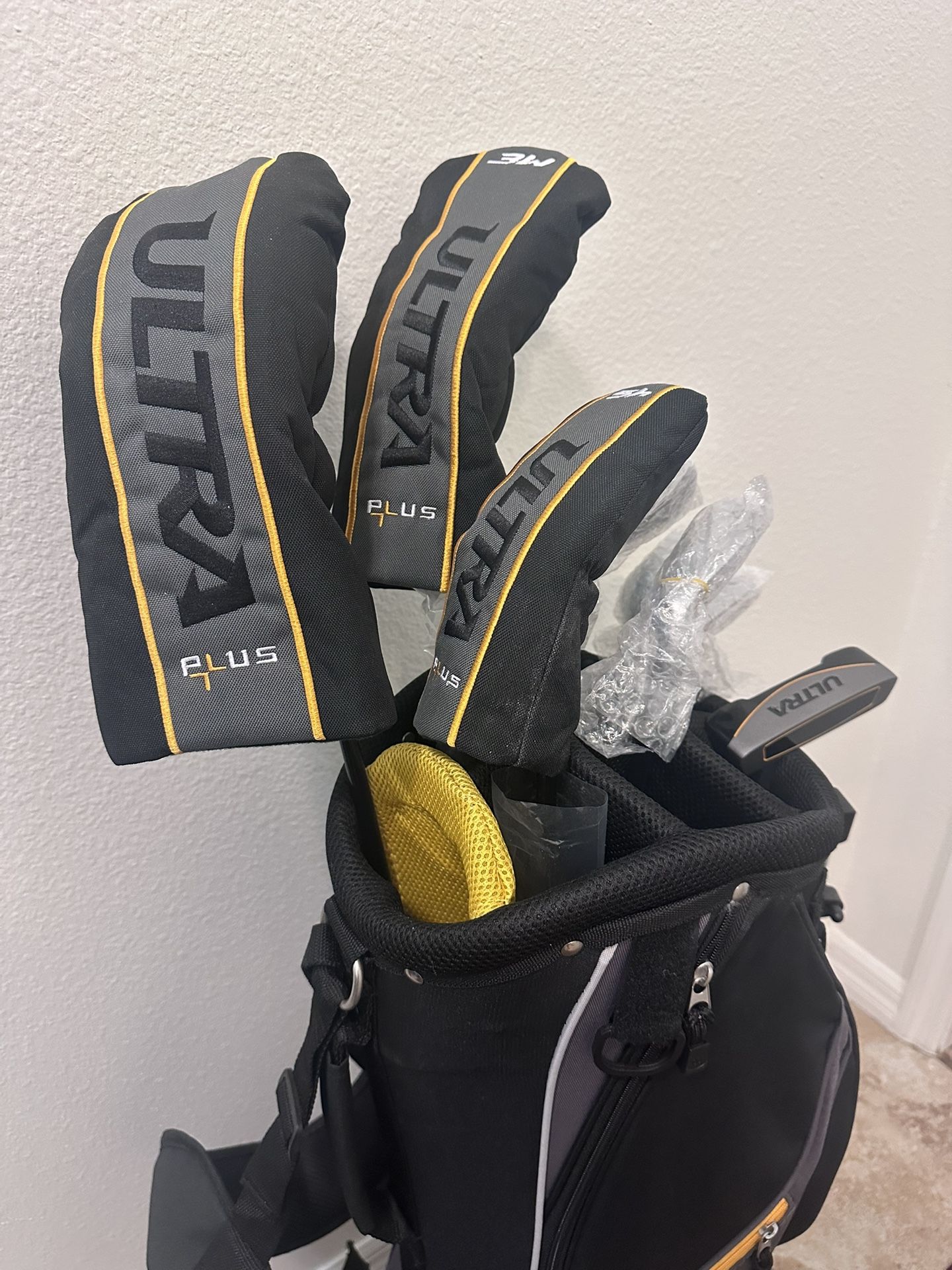 Wilson Ultra Golf Club Set