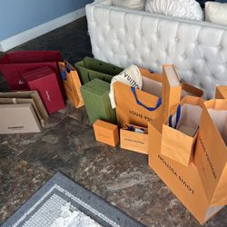 Designer Gift Bags And Boxes Lv Gucci Burberry Ferragamo