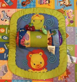 Bright start Mat And Baby Einstein Pillow